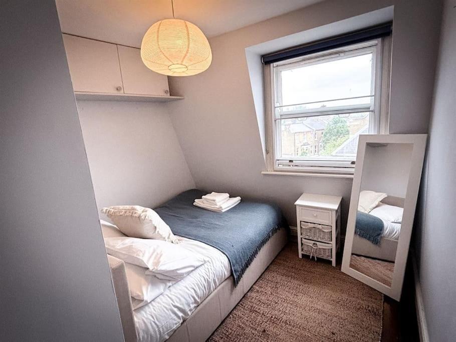 Upscale 3br Duplex Experience The Charm Of Westbourne Grove Apartamento *